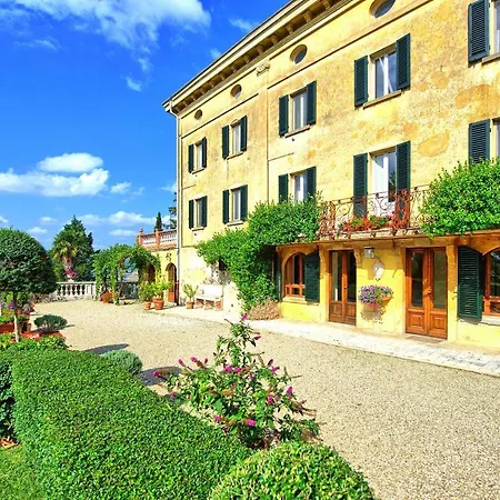 Ponte D'avorio Sleeps 17 Pool Wifi