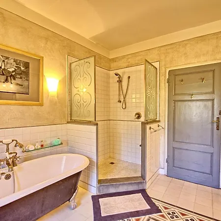 Villa Ponte D'avorio Sleeps 17 Pool Wifi